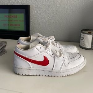 “white university red” jordan 1 lows